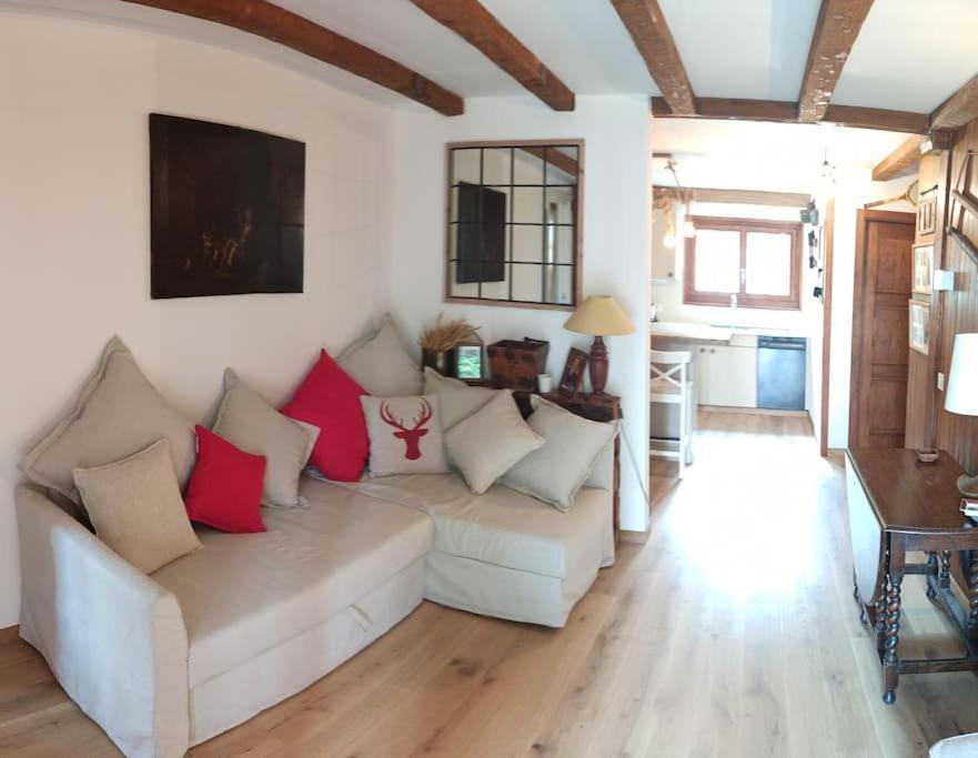 Cozy Apartment In The Heart Of The Alps Chateau-d'Oex Esterno foto